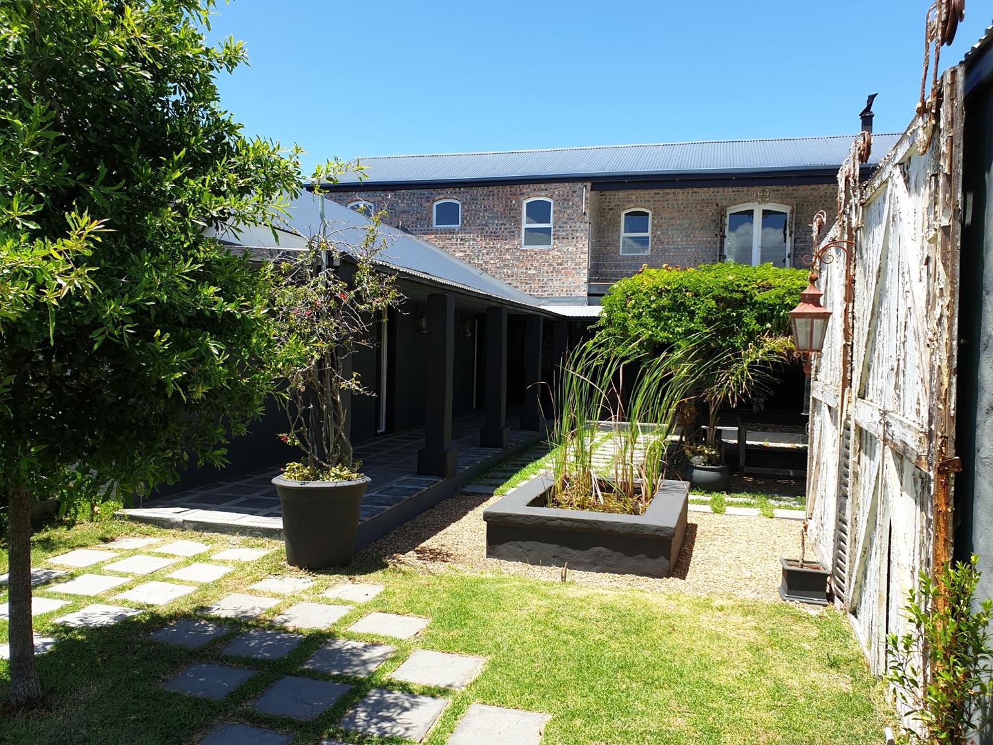 Holiday home Clement One, A For Family & Friends Cape Town